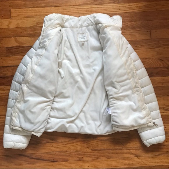 Off-White Puffer Jacket - Picture 3 of 6